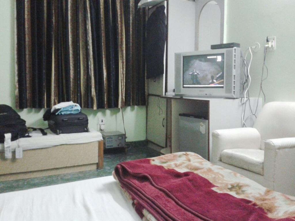 Hotel Woodland Deluxe Neu-Delhi Exterior foto